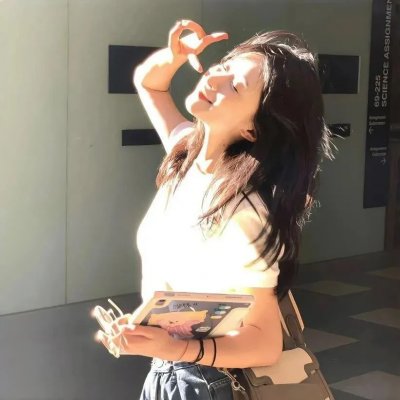 桃红女霸